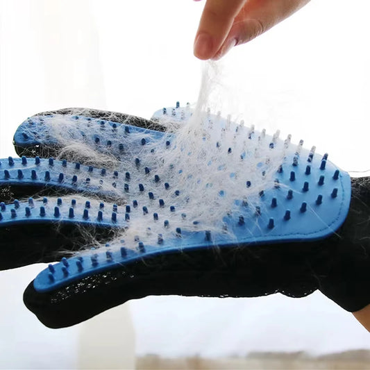 Revolutionize Pet Grooming with Our Versatile Cat Grooming Glove - Ideal for Cats and Dogs!